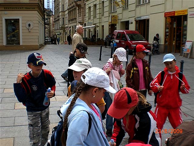 Cesta na hrad ŠPILBERK (9).JPG